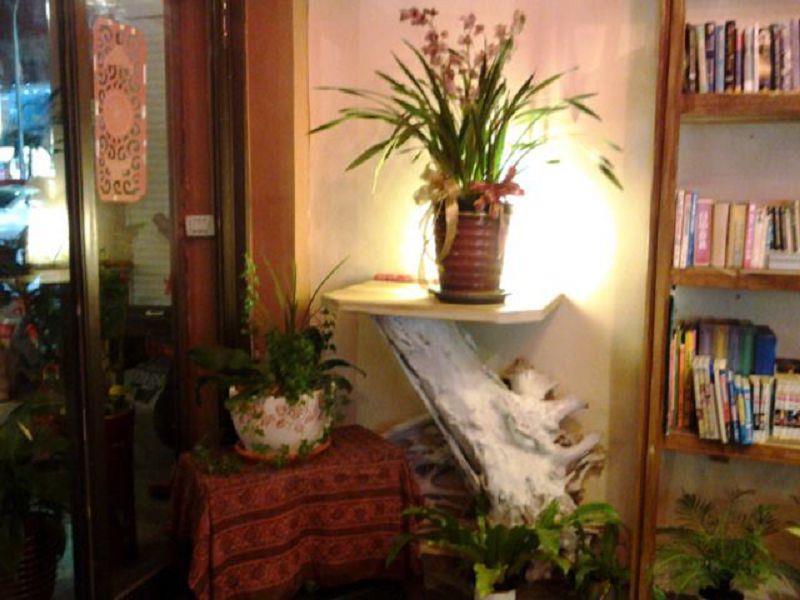 A Good Man Hostel Hualien Buitenkant foto