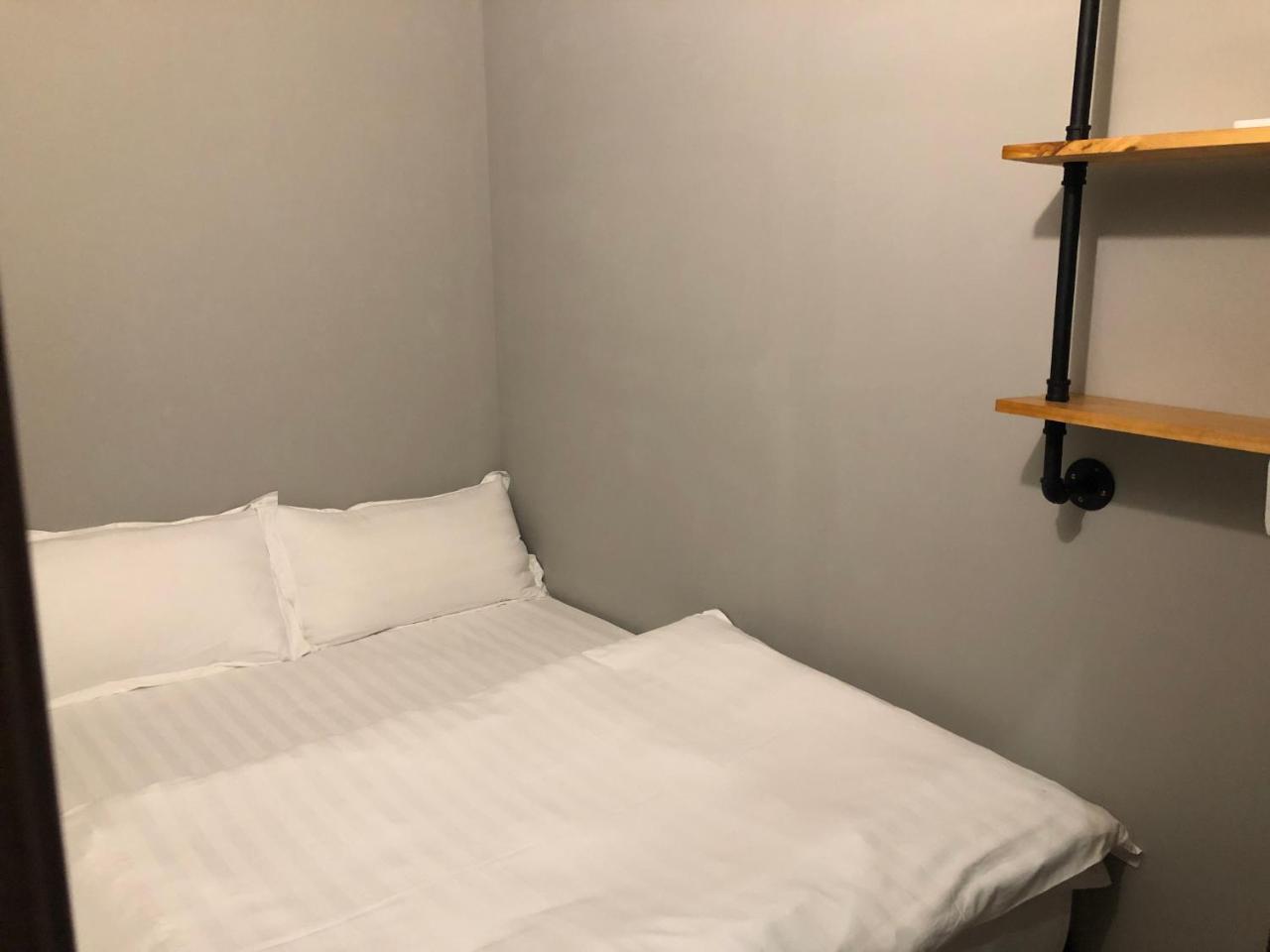 A Good Man Hostel Hualien Buitenkant foto